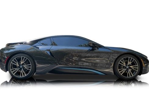 Used 2015 BMW i8 AWD/4WD image 2