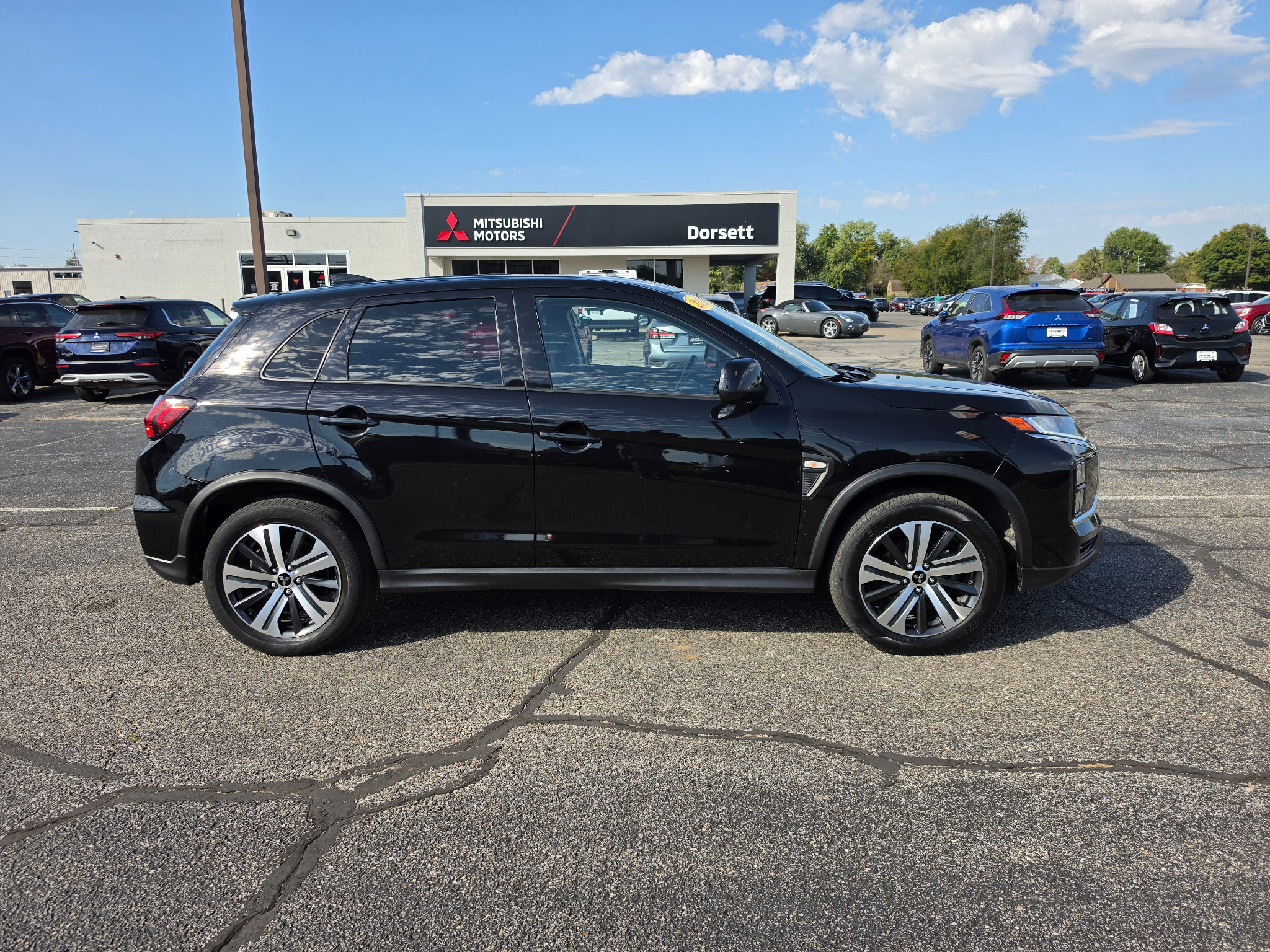 Used 2023 Mitsubishi Outlander Sport AWD image 7