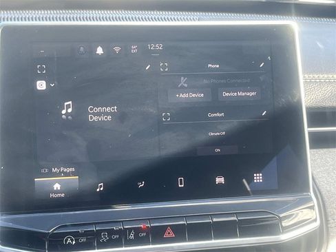 Used 2024 Jeep Compass Latitude image 26