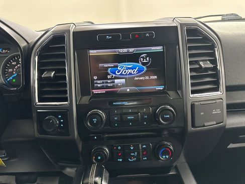 Used 2015 Ford F150 XLT w/ Equipment Group 302A Luxury image 35