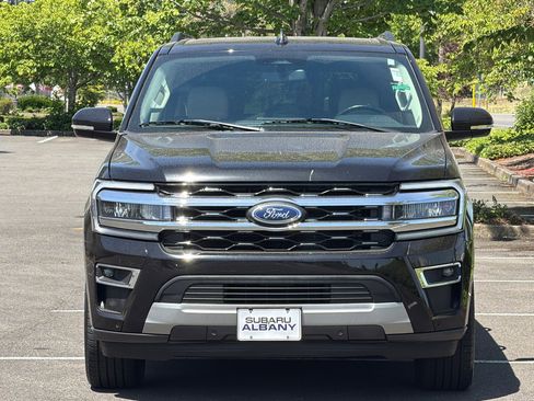 Used 2024 Ford Expedition Max Limited AWD/4WD image 9
