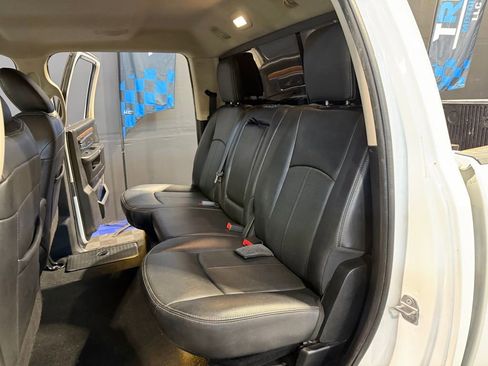 Used 2018 RAM 2500 Laramie image 19