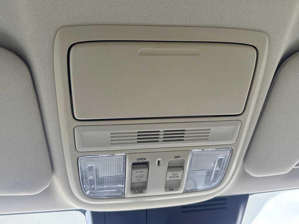 Used 2022 Honda CR-V EX image 21