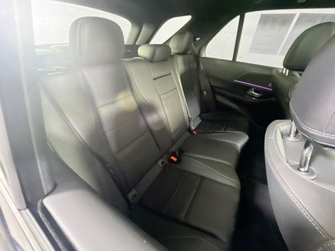 Used 2025 Mercedes-Benz GLE 450e 4MATIC image 27