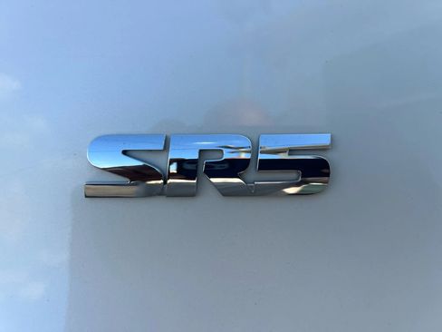 Used 2013 Toyota 4Runner SR5 image 66