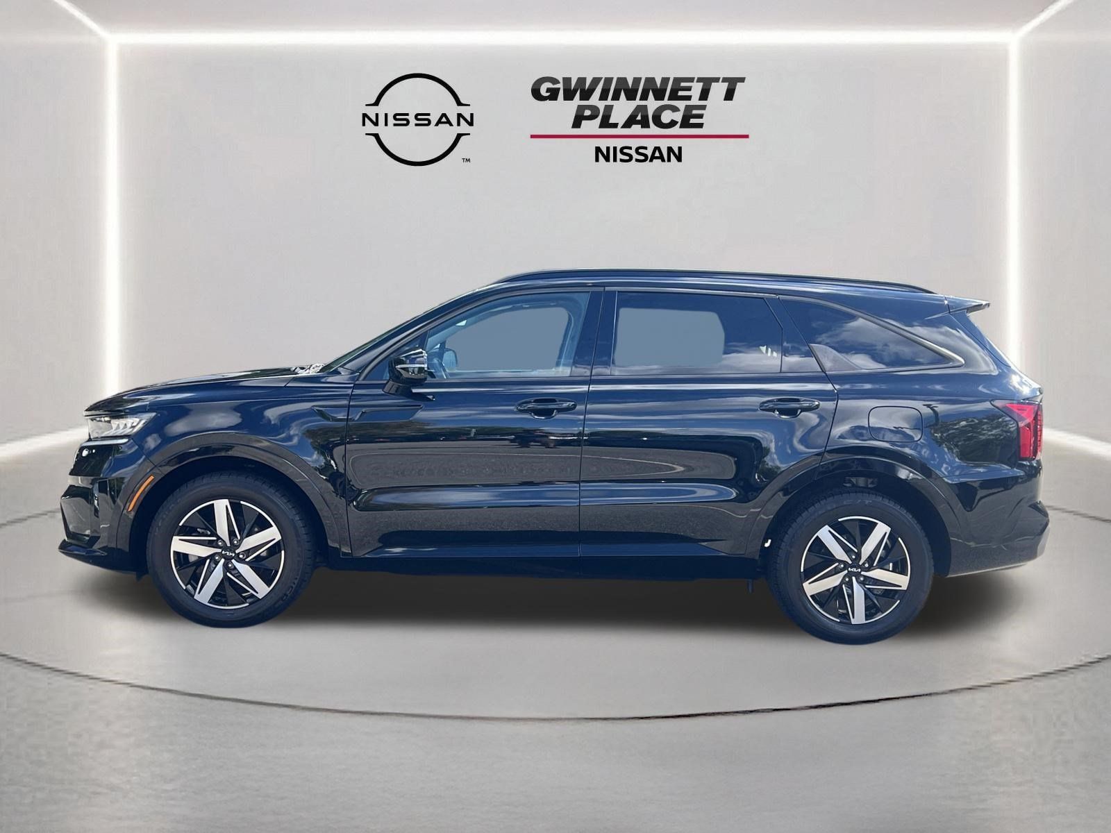 Used 2023 Kia Sorento S w/ Panoramic Sunroof Package FWD image 23