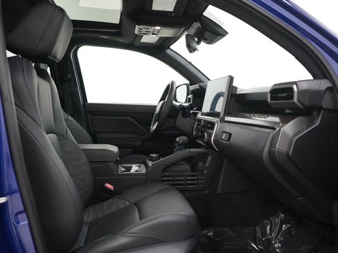 Used 2024 Toyota Tacoma TRD Off-Road w/ TRD Off Road Premium Package AWD/4WD image 15