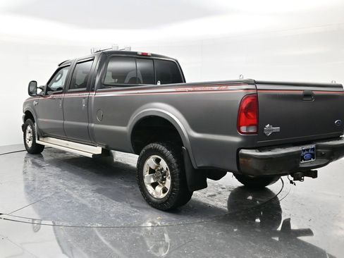 Used 2004 Ford F350 Harley-Davidson image 7