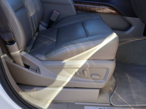 Used 2017 Chevrolet Tahoe Premier image 10