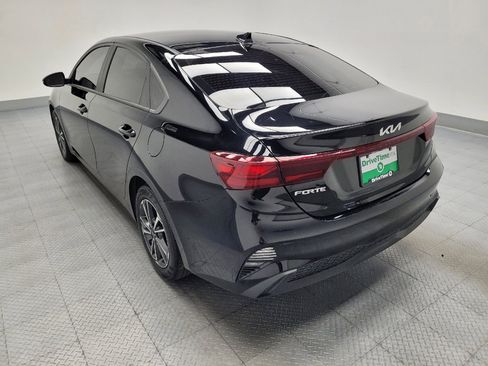 Used 2023 Kia Forte LXS w/ LXS Technology Package FWD image 5