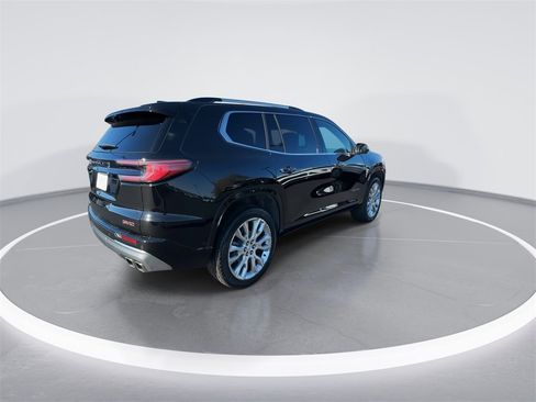 Used 2024 GMC Acadia Denali w/ Super Cruise Package image 8