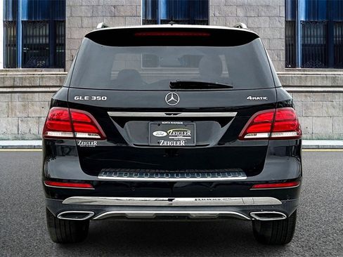 Used 2018 Mercedes-Benz GLE 350 4MATIC w/ Premium 2 Package image 4