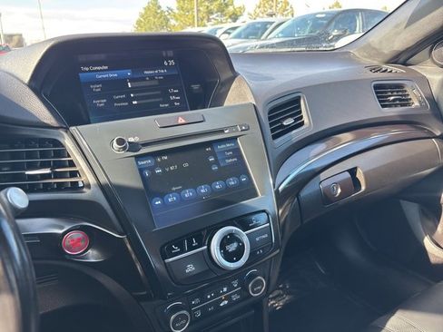 Used 2020 Acura ILX image 19