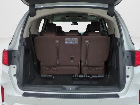 Used 2025 Honda Odyssey Touring image 12