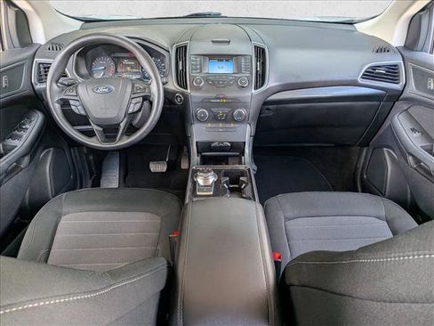 Used 2019 Ford Edge SE w/ SE Fleet Driver's Package FWD image 16