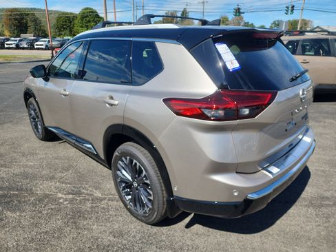 New 2026 Nissan Rogue Platinum w/ Platinum Premium Package image 6