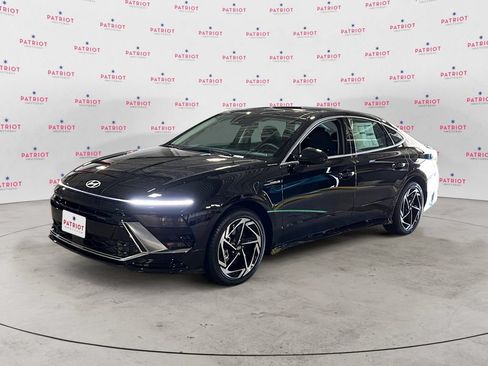 Certified 2025 Hyundai Sonata SEL FWD image 7