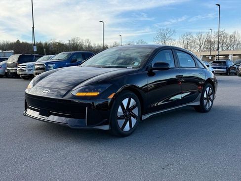 New 2025 Hyundai Ioniq 6 SE image 7