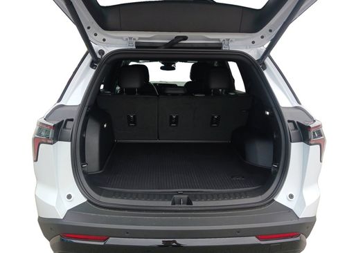 New 2026 Chevrolet Equinox RS w/ Convenience Package III image 24