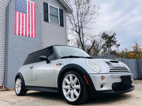 Used 2004 MINI Cooper S image 3