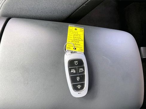 Used 2023 Hyundai Santa Fe SEL image 35