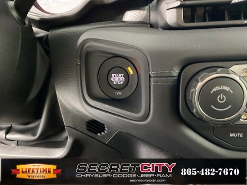 New 2026 Jeep Gladiator Rubicon image 17