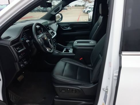 Used 2024 Chevrolet Tahoe LT image 4