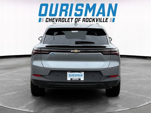 New 2026 Chevrolet Equinox EV LT image 5