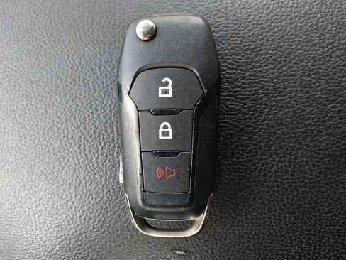 Used 2017 Ford Explorer FWD image 32