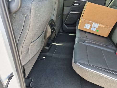 New 2026 GMC Sierra EV Elevation AWD/4WD image 36