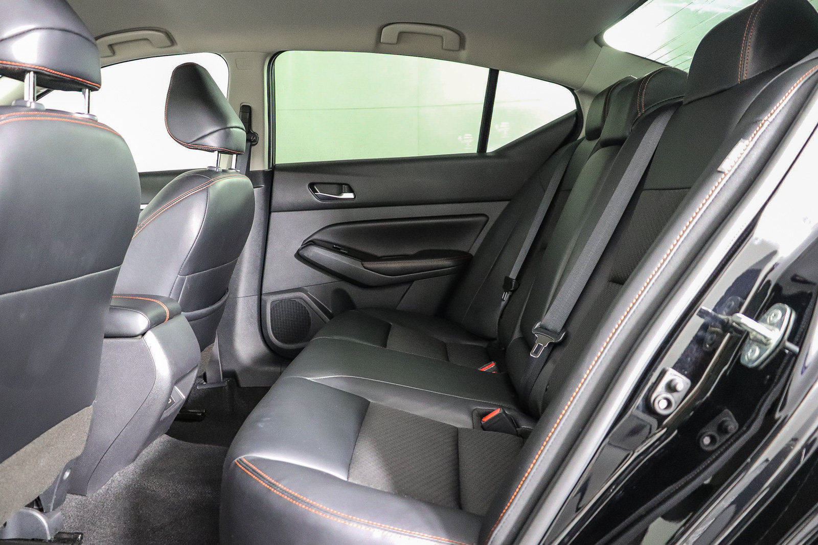 Used 2023 Nissan Altima 2.5 SR FWD image 19