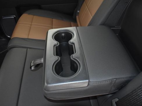 New 2025 Chevrolet Silverado 1500 High Country AWD/4WD image 19