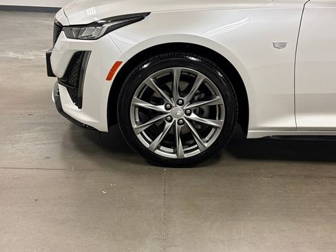 Used 2021 Cadillac CT5 Sport image 10