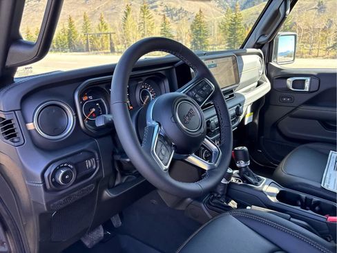New 2026 Jeep Wrangler Sahara image 15