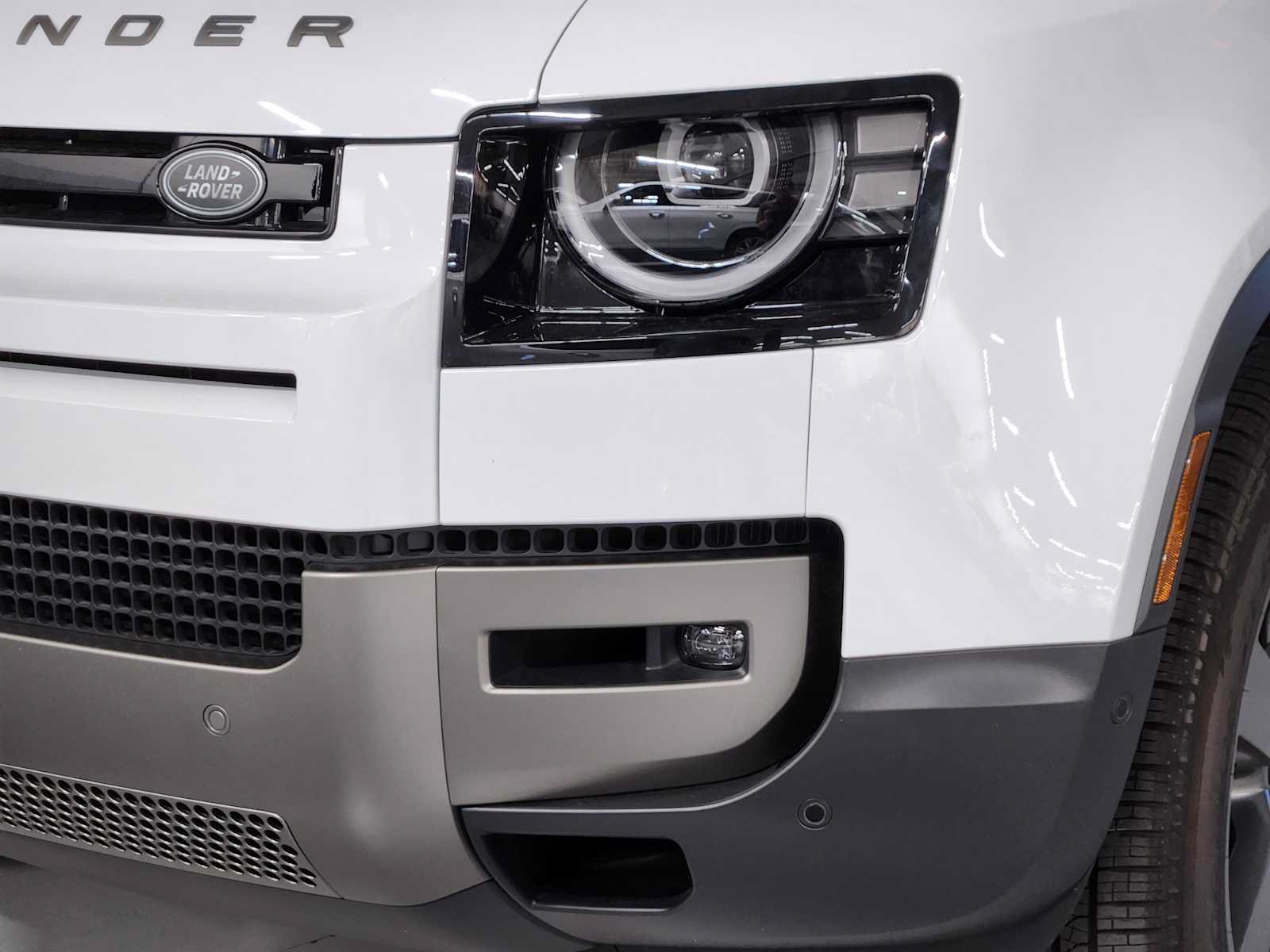 New 2026 Land Rover Defender 130 S AWD/4WD image 12