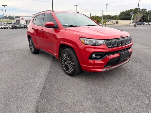 Used 2022 Jeep Compass Limited AWD/4WD image 1