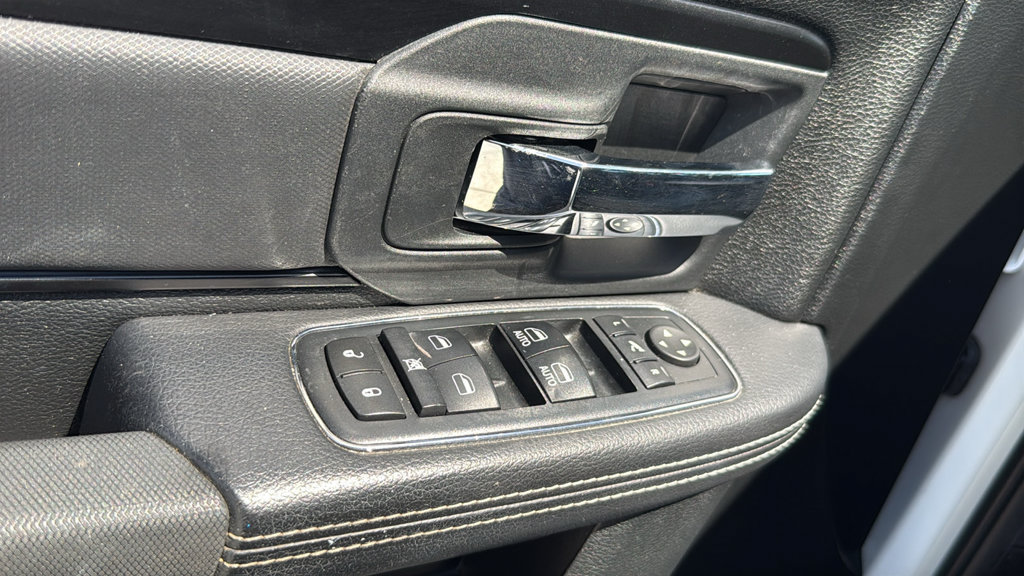 Used 2017 RAM 1500 Rebel w/ Luxury Group RWD image 20
