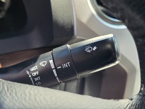 Used 2019 Toyota Tundra Limited w/ Limited Premium Package RWD image 51