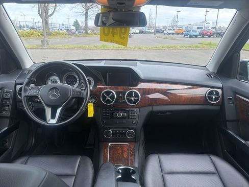 Used 2013 Mercedes-Benz GLK 250 BlueTEC 4MATIC image 26