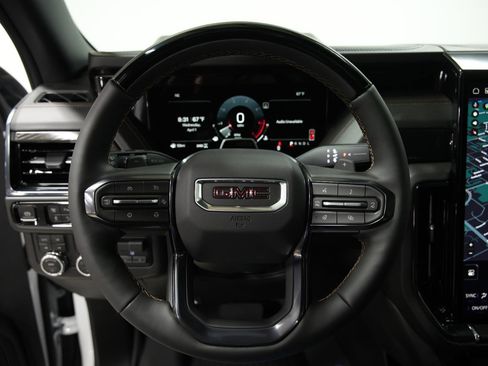 New 2026 GMC Yukon XL AT4 w/ AT4 Premium Plus Package image 40