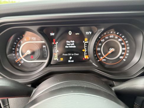 New 2026 Jeep Wrangler Unlimited Rubicon AWD/4WD image 31