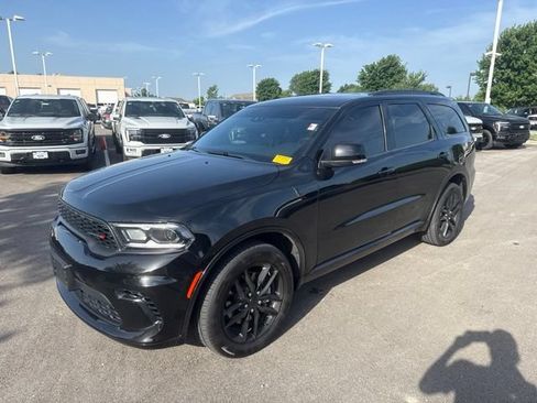 Used 2024 Dodge Durango GT AWD/4WD image 3