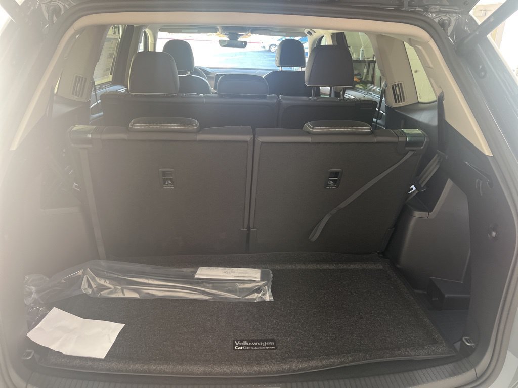 New 2026 Volkswagen Atlas SEL Premium R-Line AWD/4WD image 36