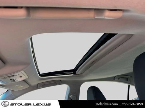 Used 2017 Lexus ES 350 w/ Navigation System Package FWD image 24