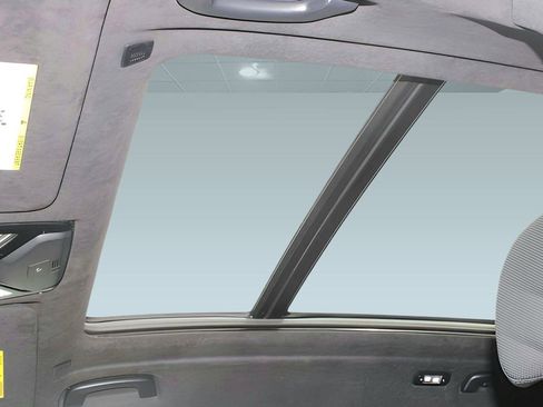 Used 2026 BMW X7 xDrive40i w/ M Sport Package image 16