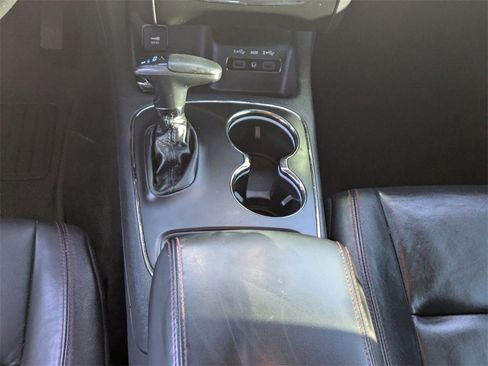 Used 2018 Dodge Durango GT image 20