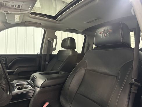 Used 2018 Chevrolet Silverado 1500 LTZ Z71 w/ LTZ Plus Package AWD/4WD image 20