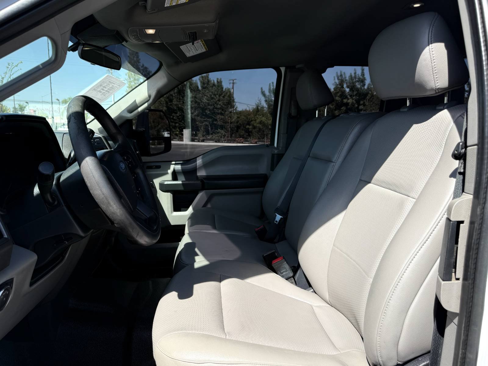 Used 2022 Ford F250 XL w/ Power Equipment Group RWD image 16