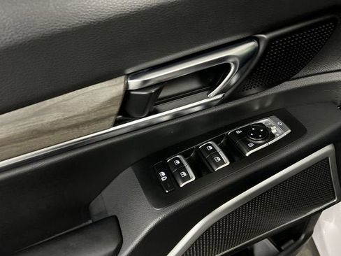 Used 2022 Kia Telluride EX w/ EX Premium Package image 24
