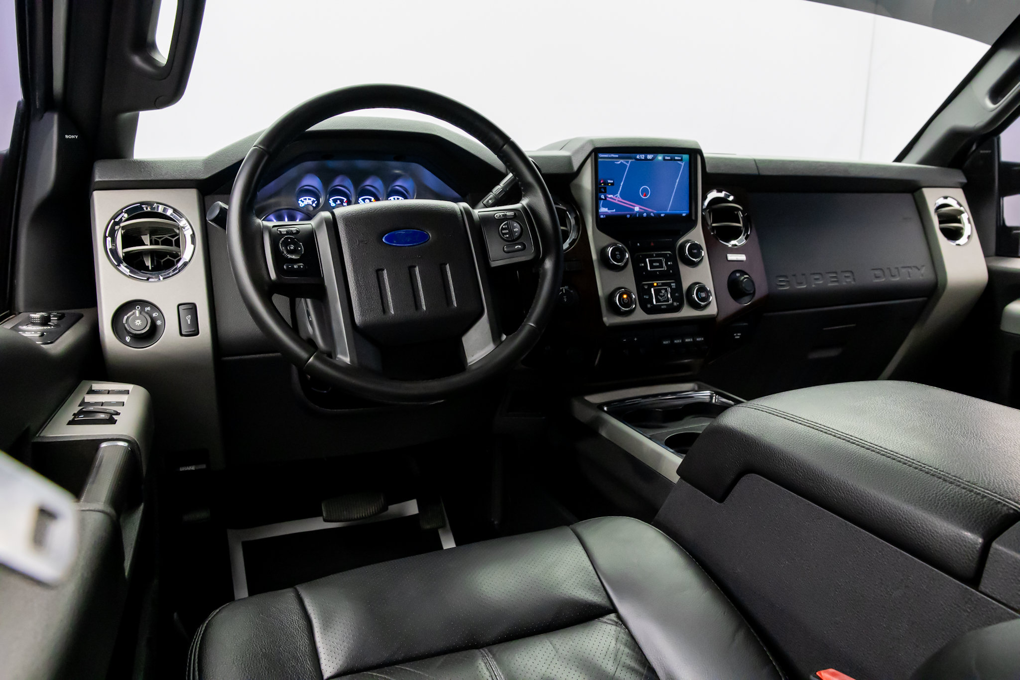 Used 2015 Ford F250 Lariat w/ Chrome Package AWD/4WD image 35